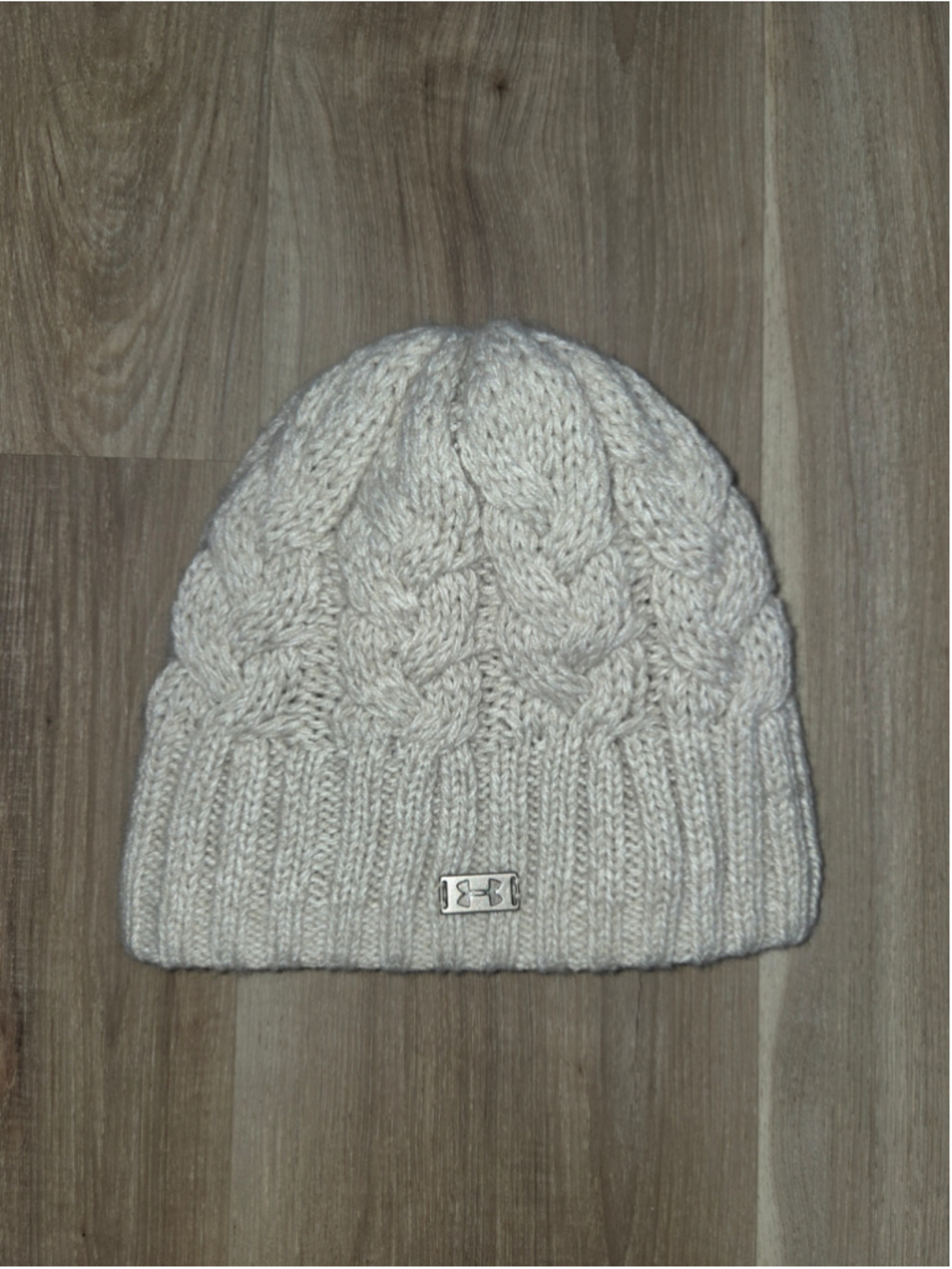 •Under Armour• Women's Cable Knit Beanie Hat One Size Beige
